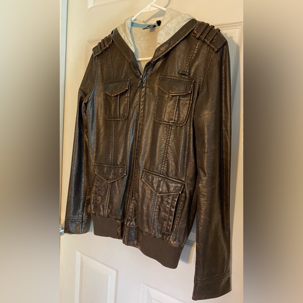 Matix Jacket - Picture 2 of 9